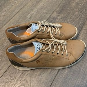 Men’s Ecco Biom Golf Shoes. Excellent shape!
